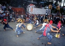 下平井の鳳凰の舞