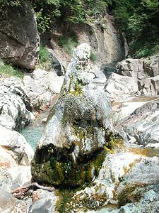 湯沢噴泉塔