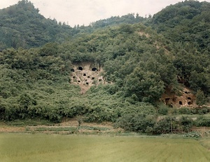 北江間横穴群