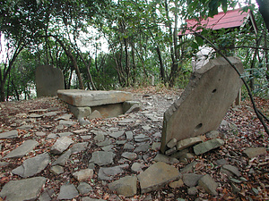 松岳山古墳