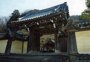 本善寺山門