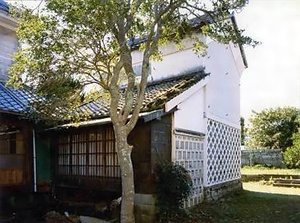 松城家住宅 文庫蔵