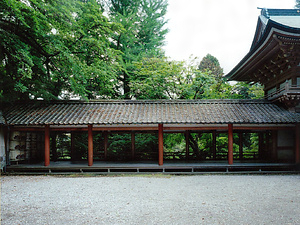 柞原八幡宮 東回廊