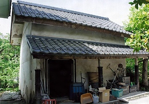 東飯田酒造店漬物蔵