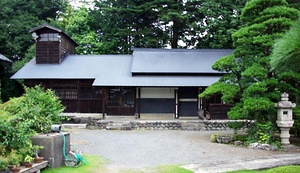 田村酒造旧水車小屋及び脇蔵