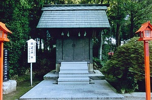 玉村八幡宮末社国魂神社（旧玉村尋常高等小学校奉安殿）