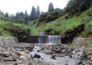 鎌倉沢川第六号堰堤