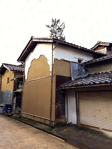 じょうはな庵（旧中谷家住宅）土蔵