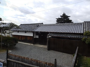 岩根家住宅門屋