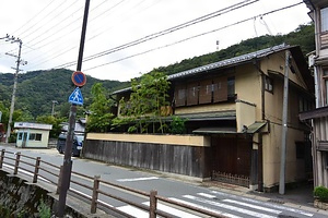 西村屋本館平田館