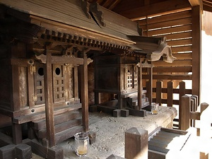 瓶子家住宅氏神社