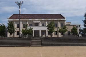 富山県立魚津高等学校講堂