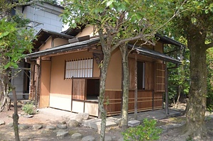 愛山荘茶室