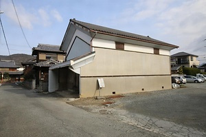 阿江ハンカチーフ旧製品倉庫