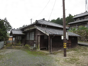 福徳公民館（旧明村立明小学校福徳分教場）