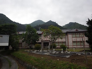 旧上有住小学校校舎