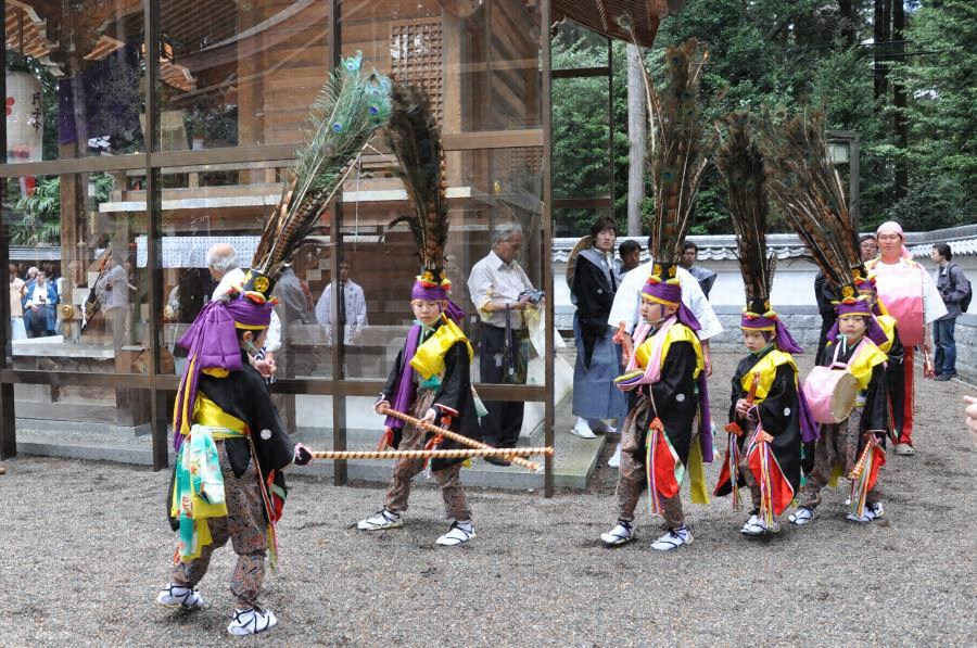 近江のケンケト祭り長刀振り おうみのけんけとまつりなぎなたふり