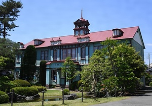 旧埼玉県立松山中学校校舎（埼玉県立松山高等学校記念館）