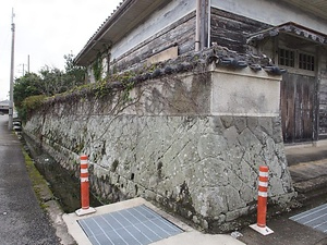 橋本太次兵衛家住宅土塀