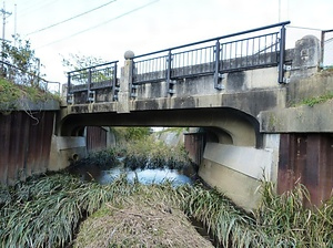 豊橋市上水道施設大江川水道橋