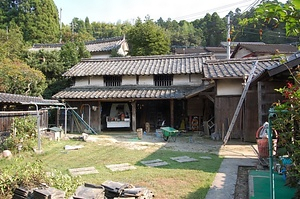 倉員家住宅納屋