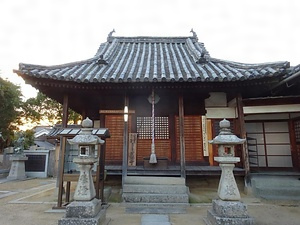 実際寺本堂