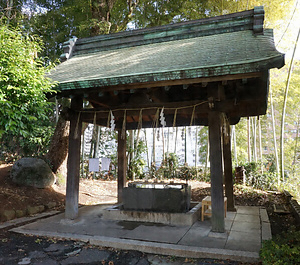 小烏神社手水舎