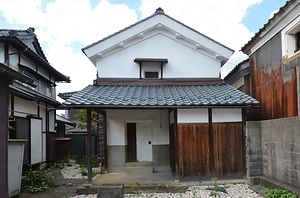 陽願寺土蔵