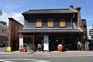 西村家住宅店舗