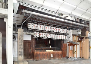 八坂神社 四条旅所本殿(東殿)