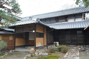 市原家住宅主屋