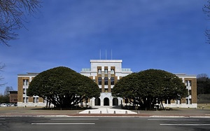 旧石川県庁舎本館（石川県政記念しいのき迎賓館）