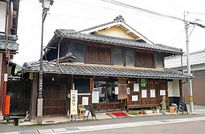 岩根家住宅（重内）主屋