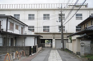 野田市立中央小学校３年館