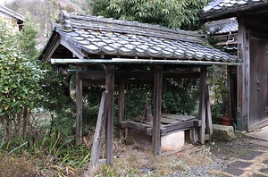 旧北村医院（李軒邸）井戸屋形