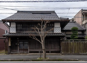 判屋船越家住宅主屋