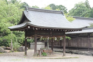 吉野神宮 裏手水舎