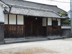 瑞穂酢（大西家住宅）門屋及び中門