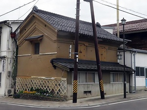 檜物屋酒造店旧店蔵（文庫蔵）