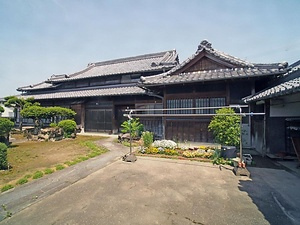 井上家住宅（旧岩田家住宅）主屋