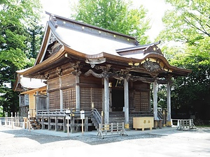 津島神社拝殿