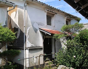 中野家住宅衣装蔵