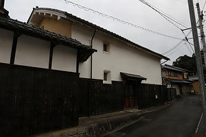 旧尾藤家住宅（京都府与謝郡与謝野町字加悦） 奥蔵