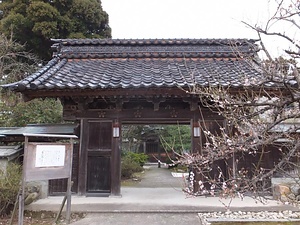 歓盛寺山門