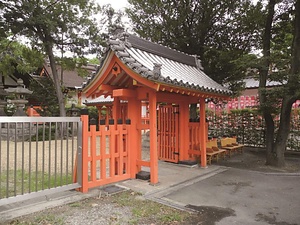 住吉大社摂社大海神社南小門